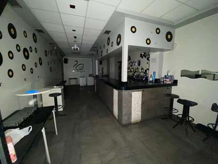 Local comercial en venta en Santoña