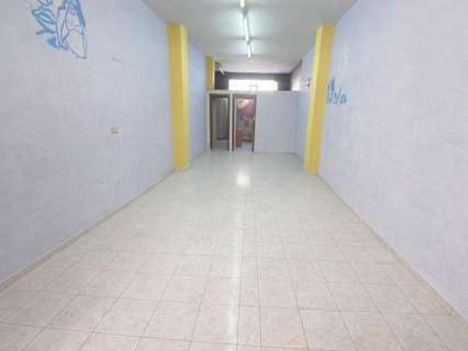 Local comercial en venta en Santoña