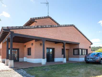 Chalet en venta en Castronuevo de Esgueva rebajado