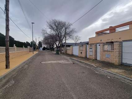 Chalet en venta en La Muela