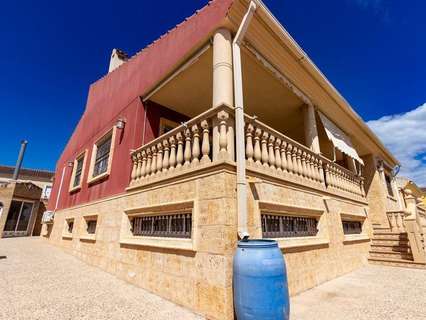 Chalet en venta en Orihuela