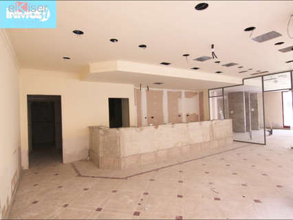 Local comercial en venta en Egüés zona Sarriguren