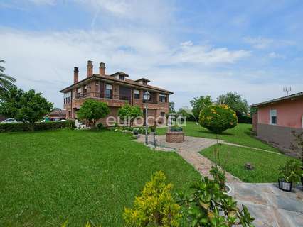 Casa en venta en Laredo