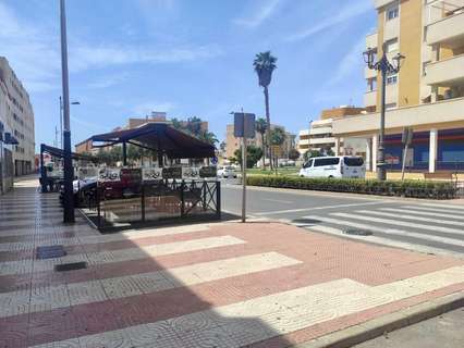 Local comercial en venta en Roquetas de Mar