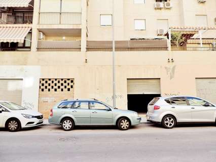 Local comercial en alquiler en Almería