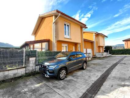 Casa en venta en Castañeda zona Pomaluengo