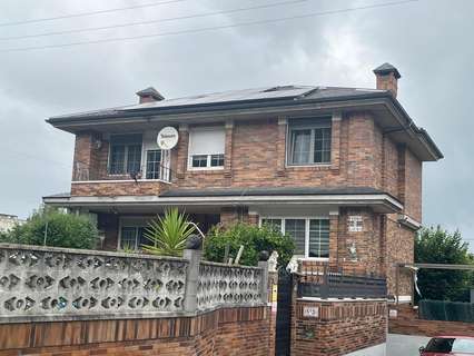 Chalet en venta en Laredo