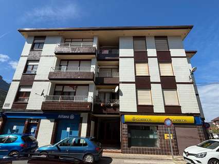 Piso en venta en Ramales de la Victoria