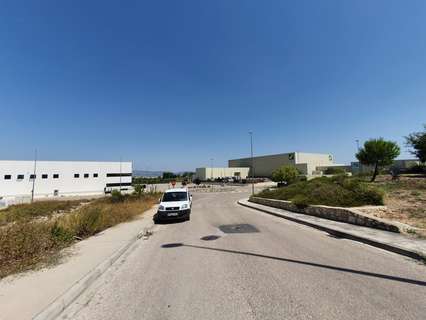 Parcela industrial en venta en Atzeneta d'Albaida