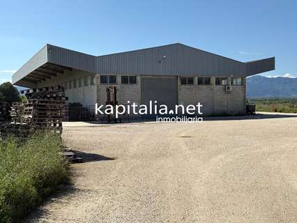 Nave industrial en venta en Quatretonda