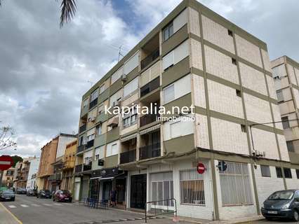 Piso en venta en L'Alcúdia de Crespins