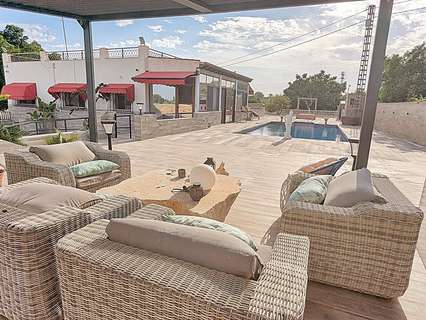 Chalet en venta en Elche/Elx zona Torrellano