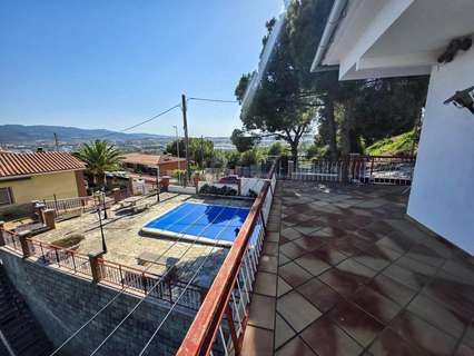 Chalet en venta en Abrera
