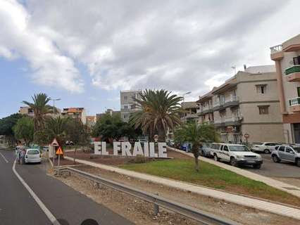 Edificio en venta en Arona