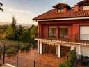Chalet en venta en Comillas
