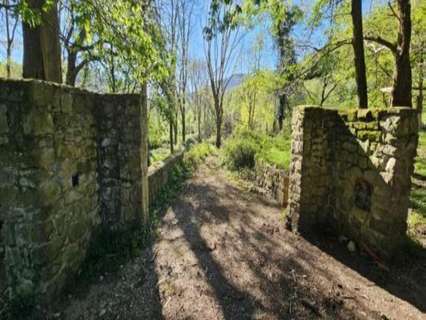 Parcela rústica en venta en Santa María de Cayón