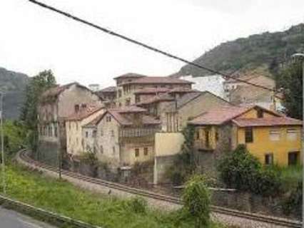 Casa en venta en Aller