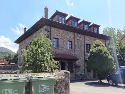 Casa rústica en venta en Cabezón de la Sal