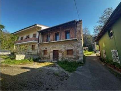 Casa en venta en Santa María de Cayón
