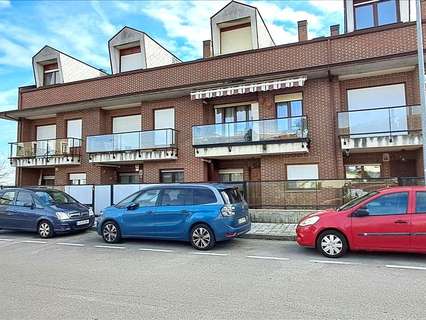 Apartamento en venta en El Astillero zona Guarnizo