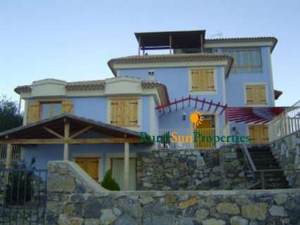 Casa rústica en venta en Moratalla