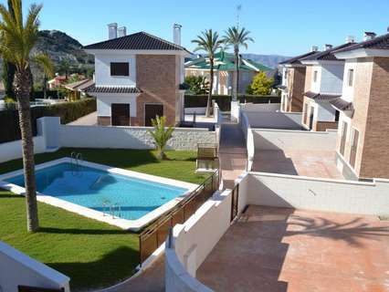 Chalet en venta en Petrer