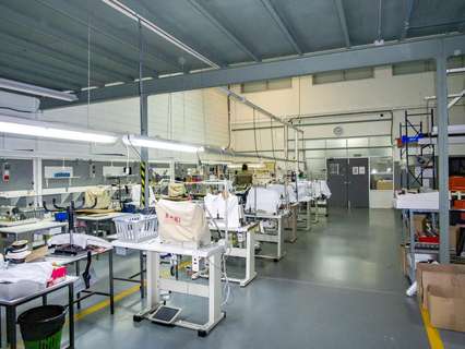 Nave industrial en alquiler en Elda