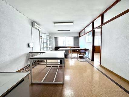 Oficina en alquiler en Almería