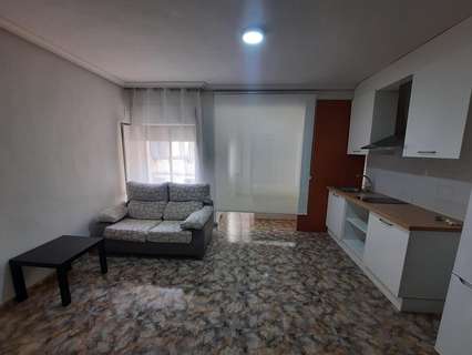 Apartamento en alquiler en Almansa