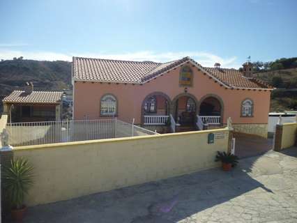 Casa rústica en venta en Viñuela, rebajada