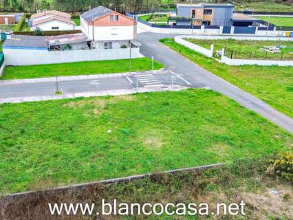 Parcela rústica en venta en Carballo