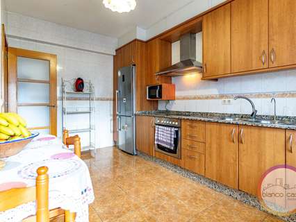 Piso en venta en Carballo