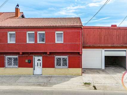 Casa en venta en Dumbría