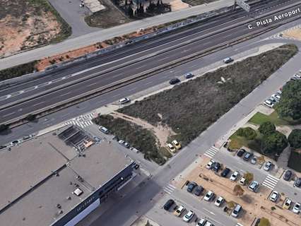 Parcela urbana en venta en Manises