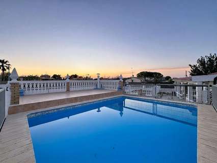 Chalet en alquiler en Montserrat