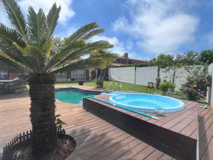 Chalet en venta en Calafell