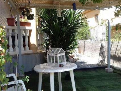 Chalet en venta en Cubelles