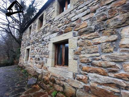 Casa rústica en venta en Vega de Pas