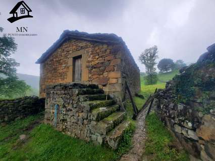 Casa rústica en venta en Vega de Pas