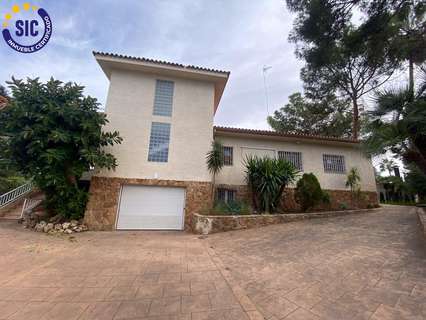 Chalet en venta en Torrent