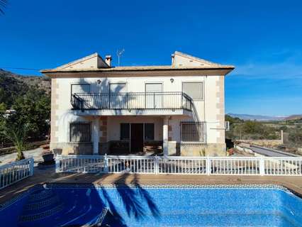 Chalet en venta en Orihuela