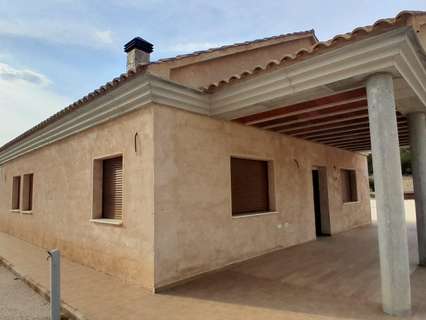 Chalet en venta en Yecla