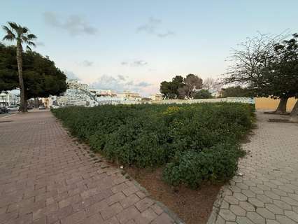 Parcela urbana en venta en Los Alcázares