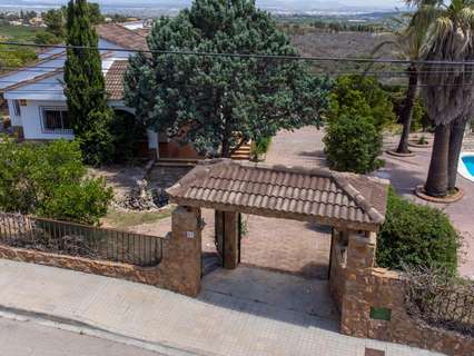 Chalet en venta en Montserrat