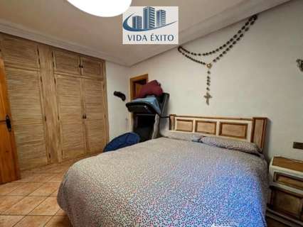 Piso en venta en Linares