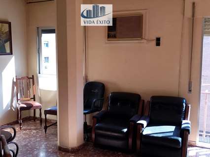 Piso en venta en Linares