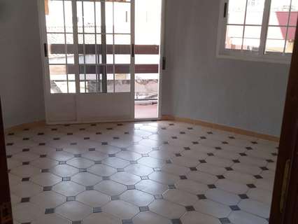 Piso en venta en Linares