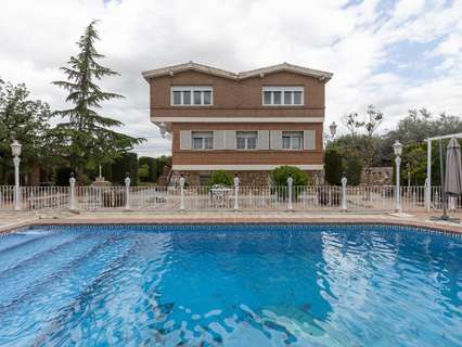 Chalet en venta en Alhendín