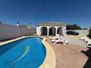 Chalet en venta en Chiclana de la Frontera