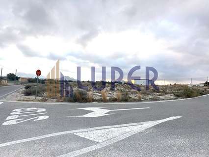 Parcela urbana en venta en Alicante